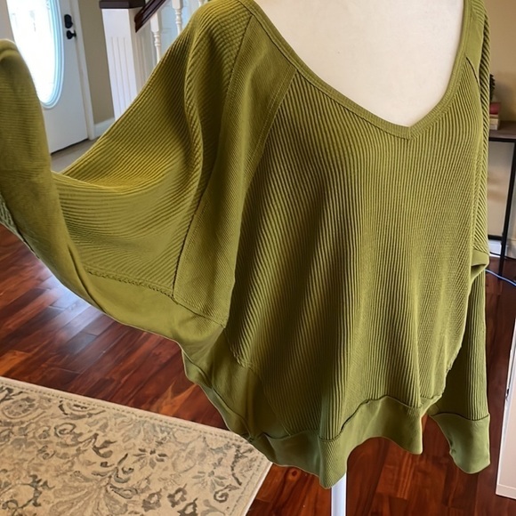 NWT - Free People Santa Clara Boho Thermal Waffle Knit Top, Army Green, Size M - Picture 5 of 8